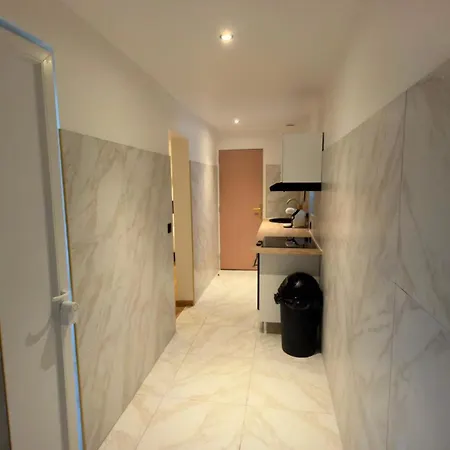 公寓 Cinema Jacuzzi *
